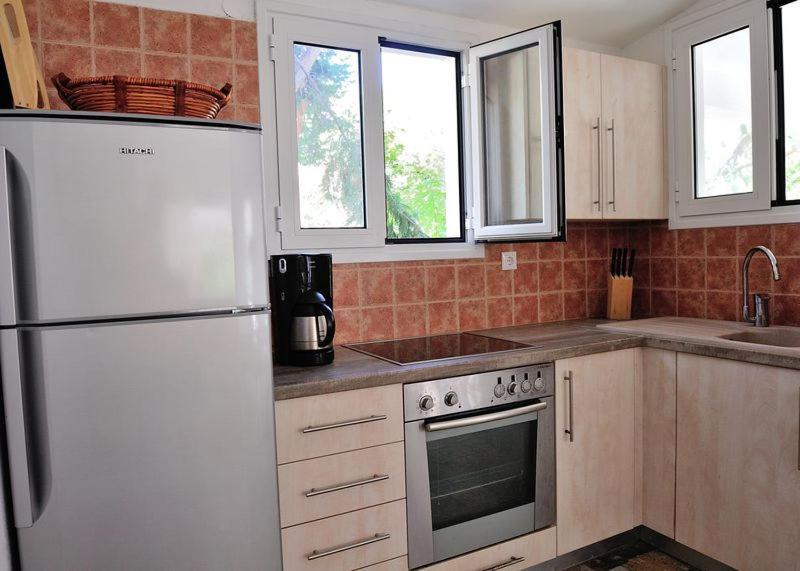 Villa Ftelia Skiathos Town Ngoại thất bức ảnh