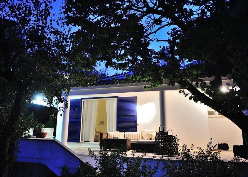 Villa Ftelia Skiathos Town Ngoại thất bức ảnh