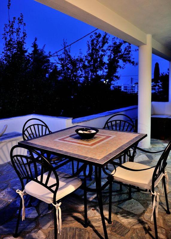 Villa Ftelia Skiathos Town Ngoại thất bức ảnh