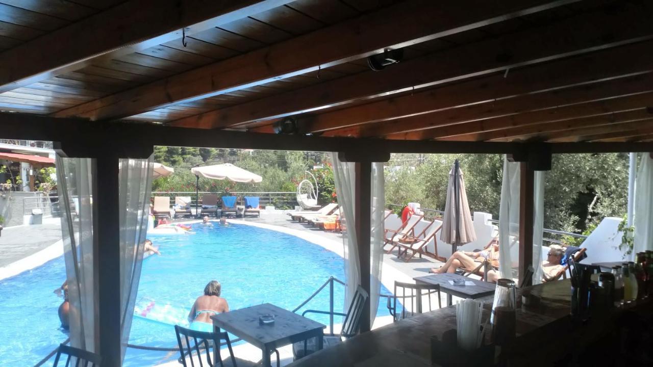 Villa Ftelia Skiathos Town Ngoại thất bức ảnh